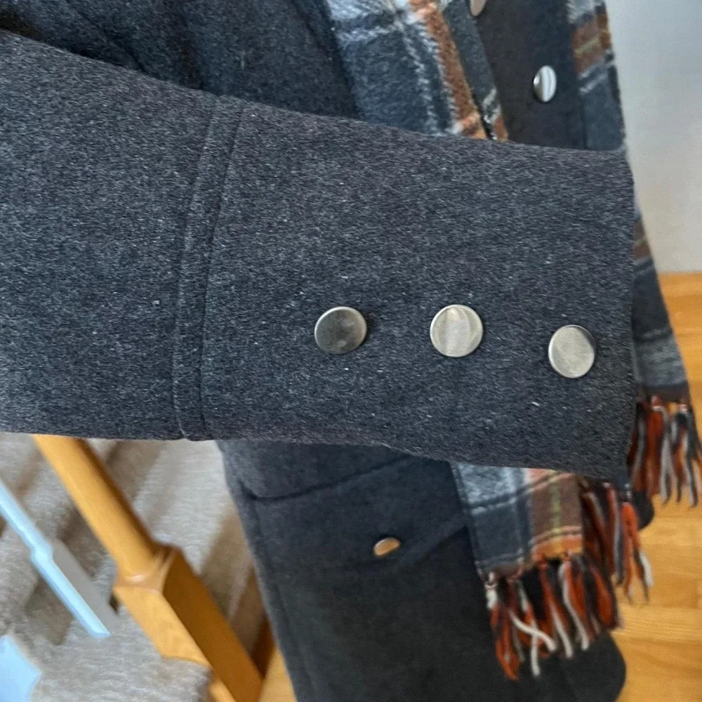 Vintage Womens Gray Double Breasted Plaid‎ Coat Scarf Size M Career Pea Coat